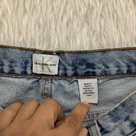 Vintage Calvin Klein cutoff knee length shorts - Picture 4 of 8